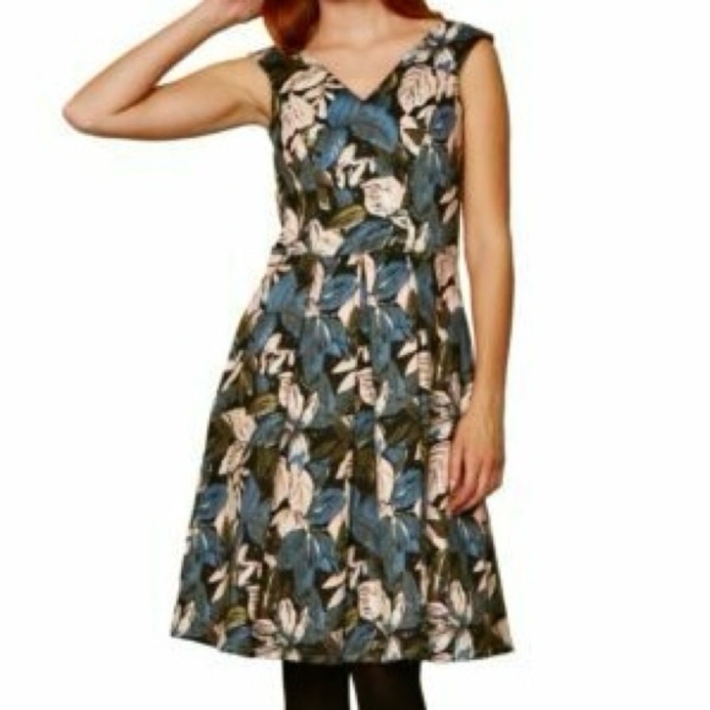 People Tree Fit and Flare Dress Women’s Size 4 Colorful Canvas Pleated Skirt